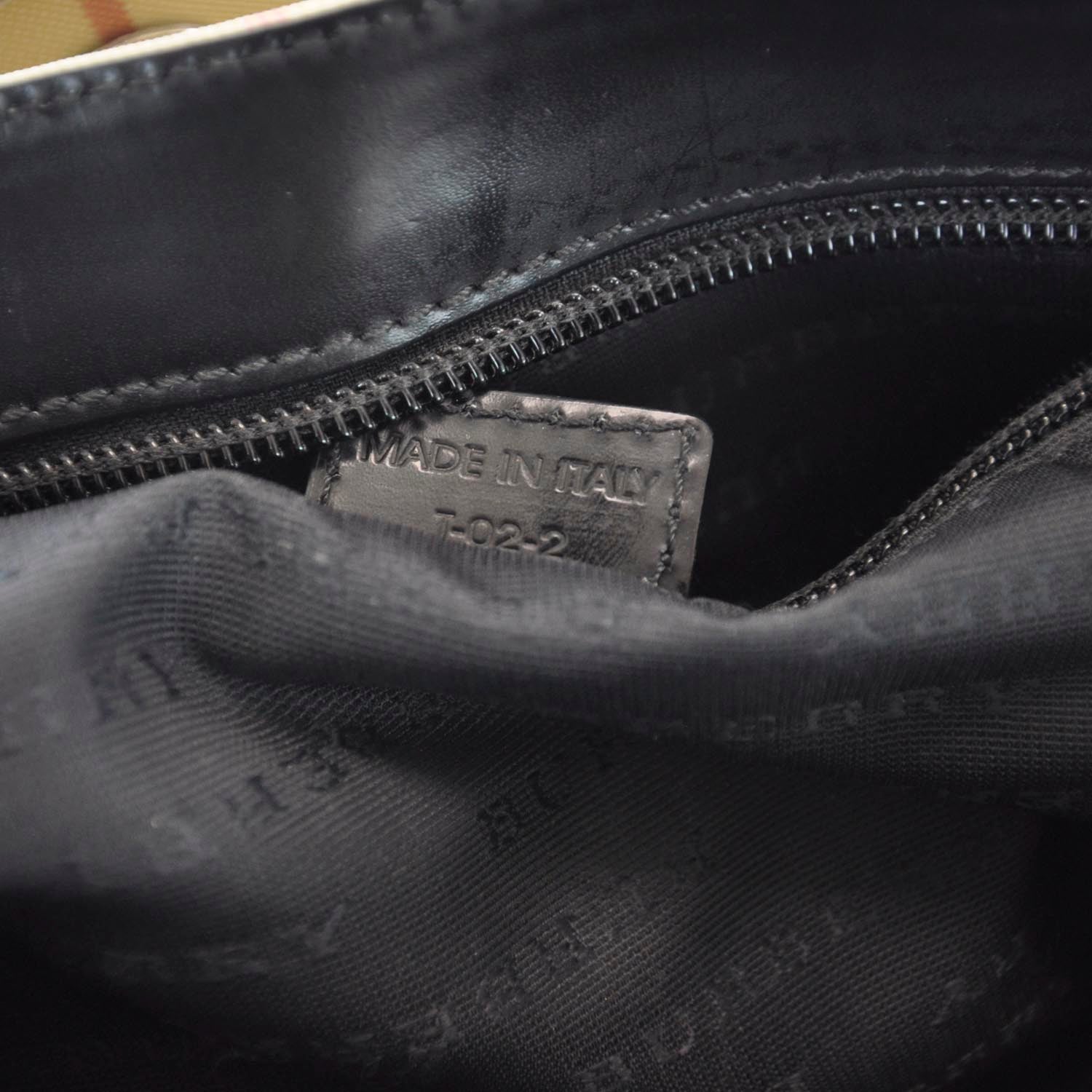 Burberry Prorsum House Check Shoulder Bag Black 10 of 10