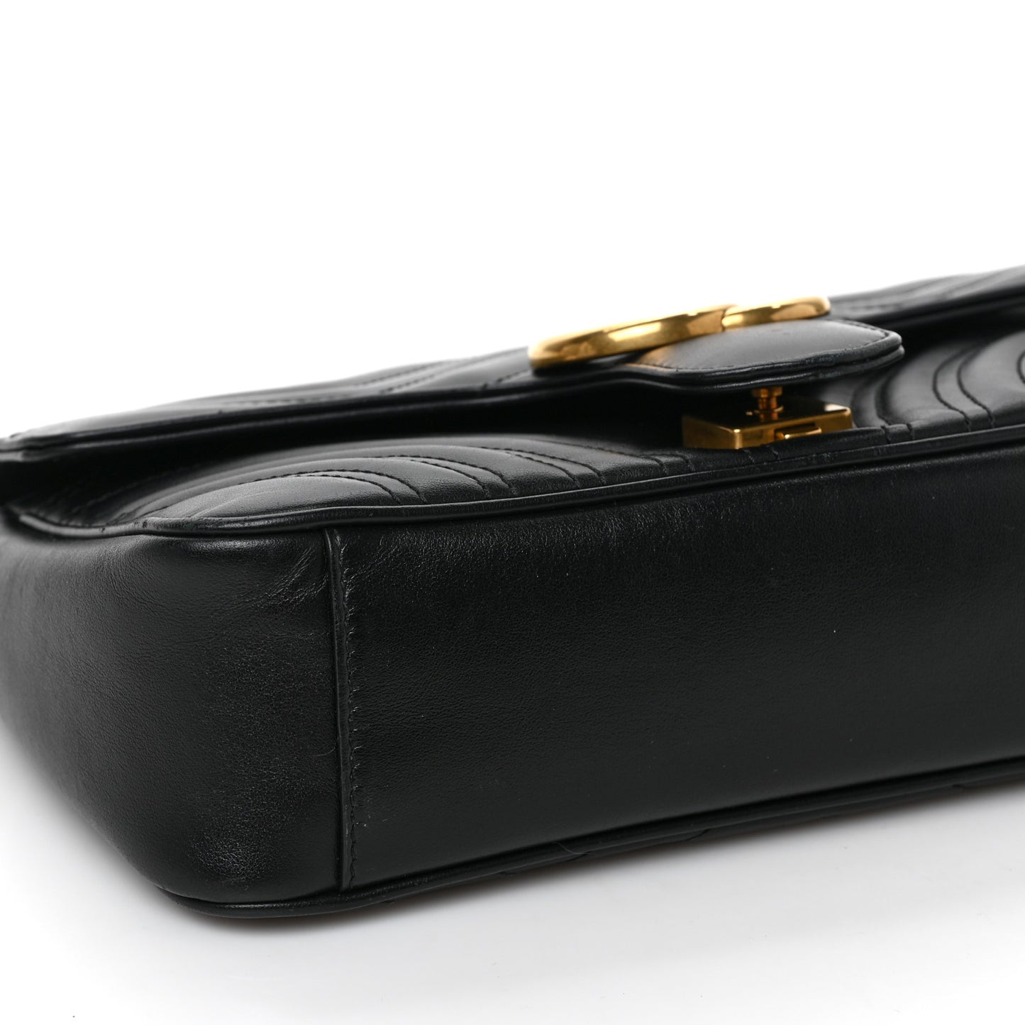 Calfskin Matelasse Small GG Marmont Shoulder Bag Black