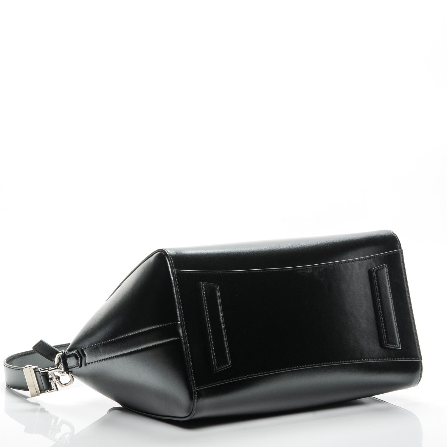 Givenchy Shiny Lord Calfskin Medium Antigona Black 4 of 7