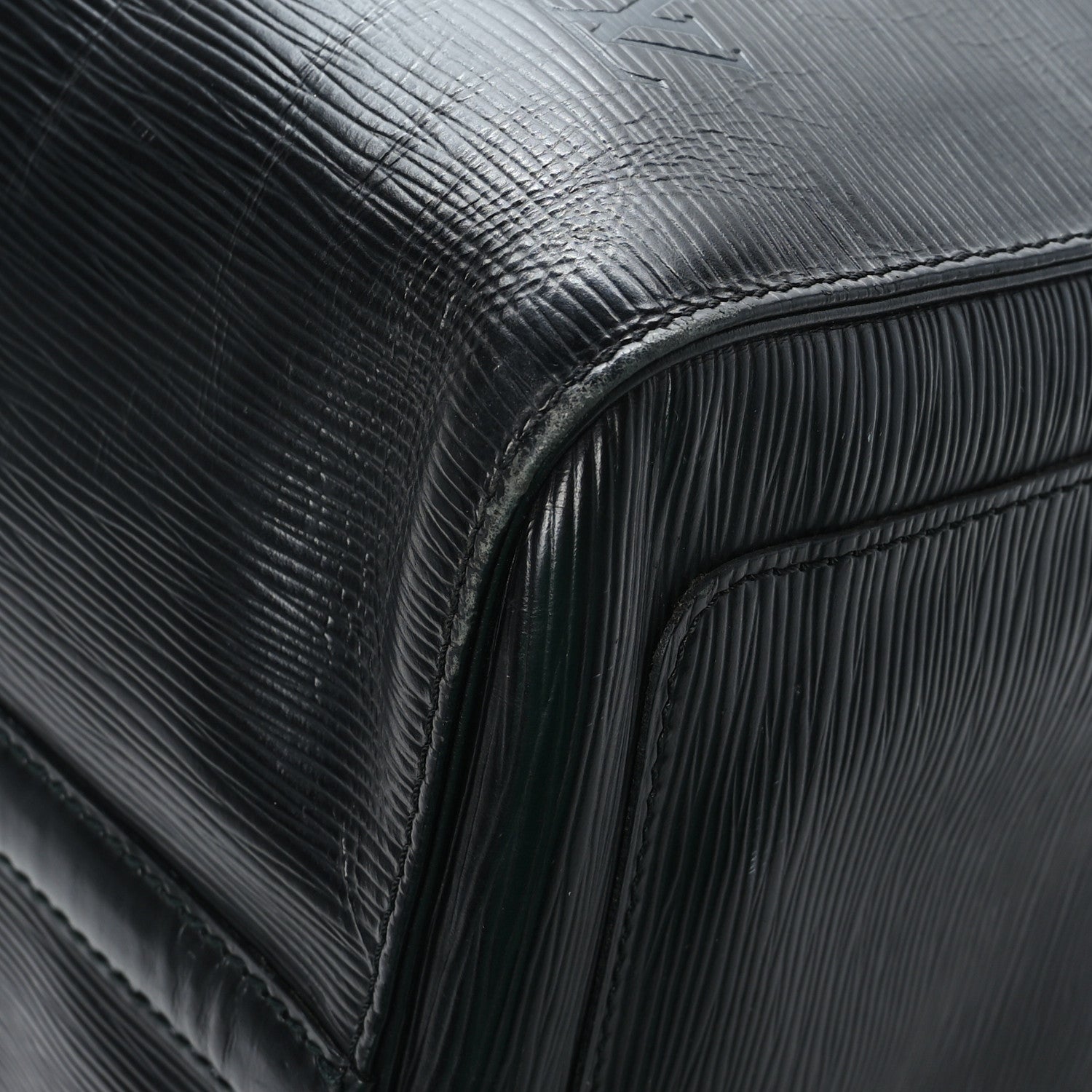 Louis Vuitton Epi Keepall 45 Black 11 of 17