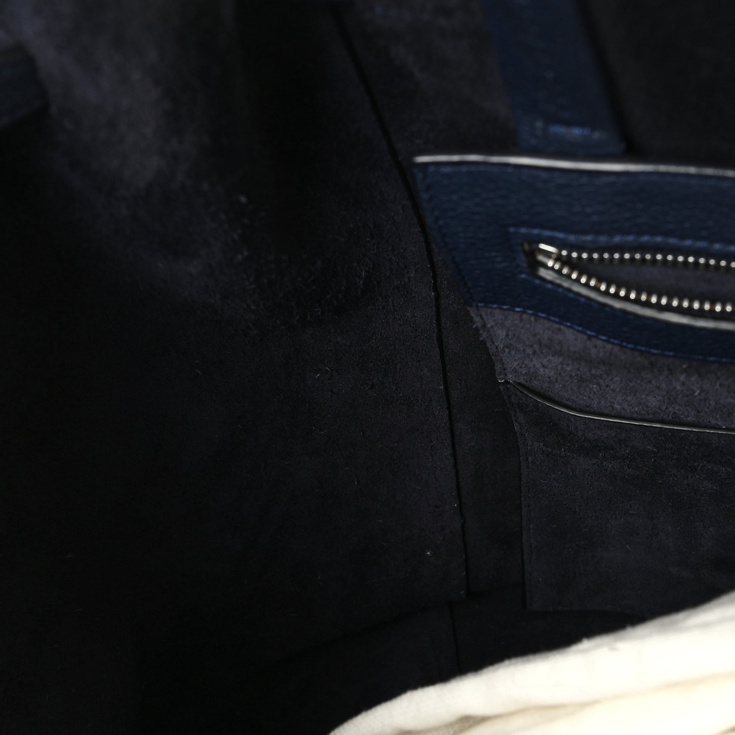 Soft Grained Calfskin Small Belt Cabas Phantom Navy