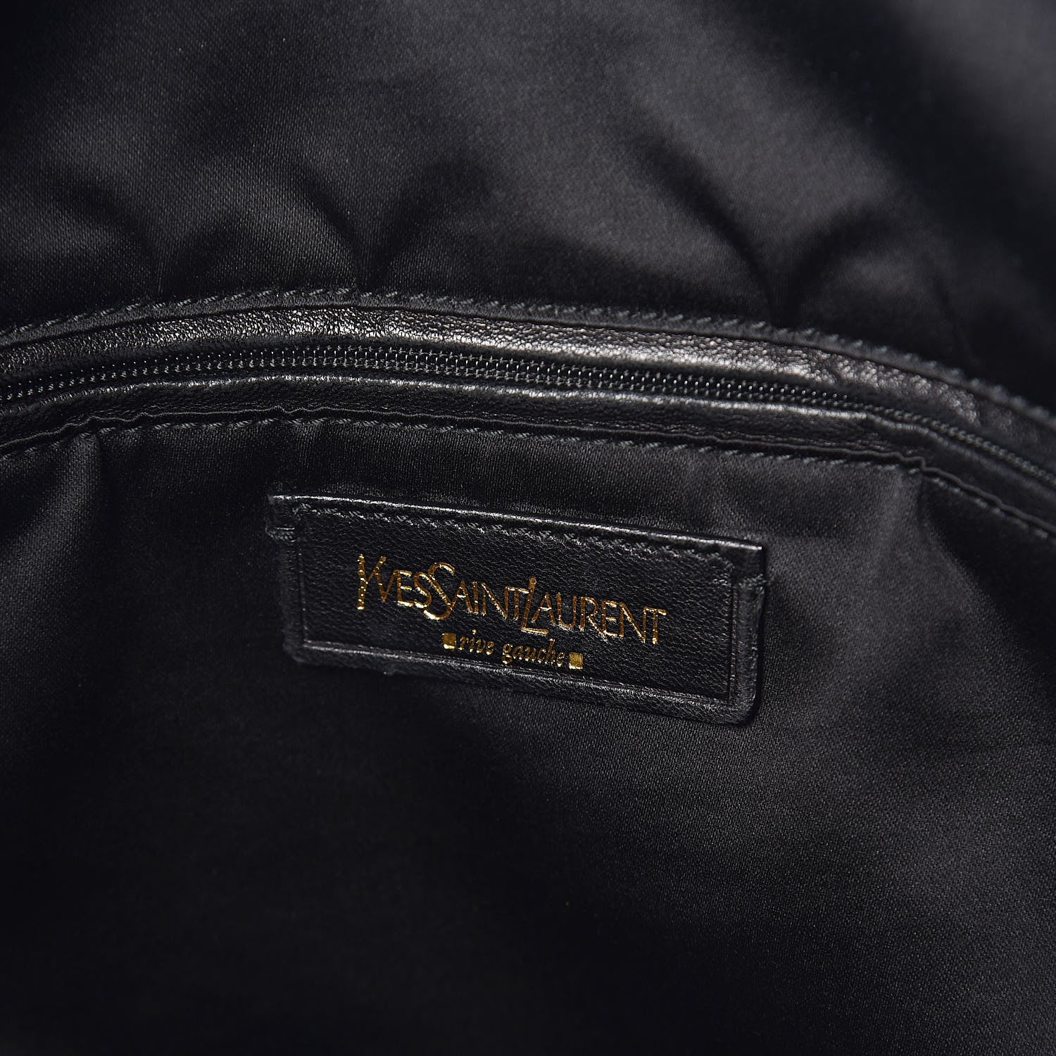 Saint Laurent Textured Patent Y-Mail Tote Black 6 of 9