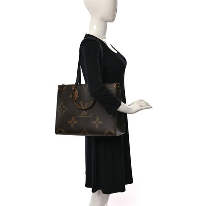Louis Vuitton Reverse Monogram Giant Onthego MM 3 of 8