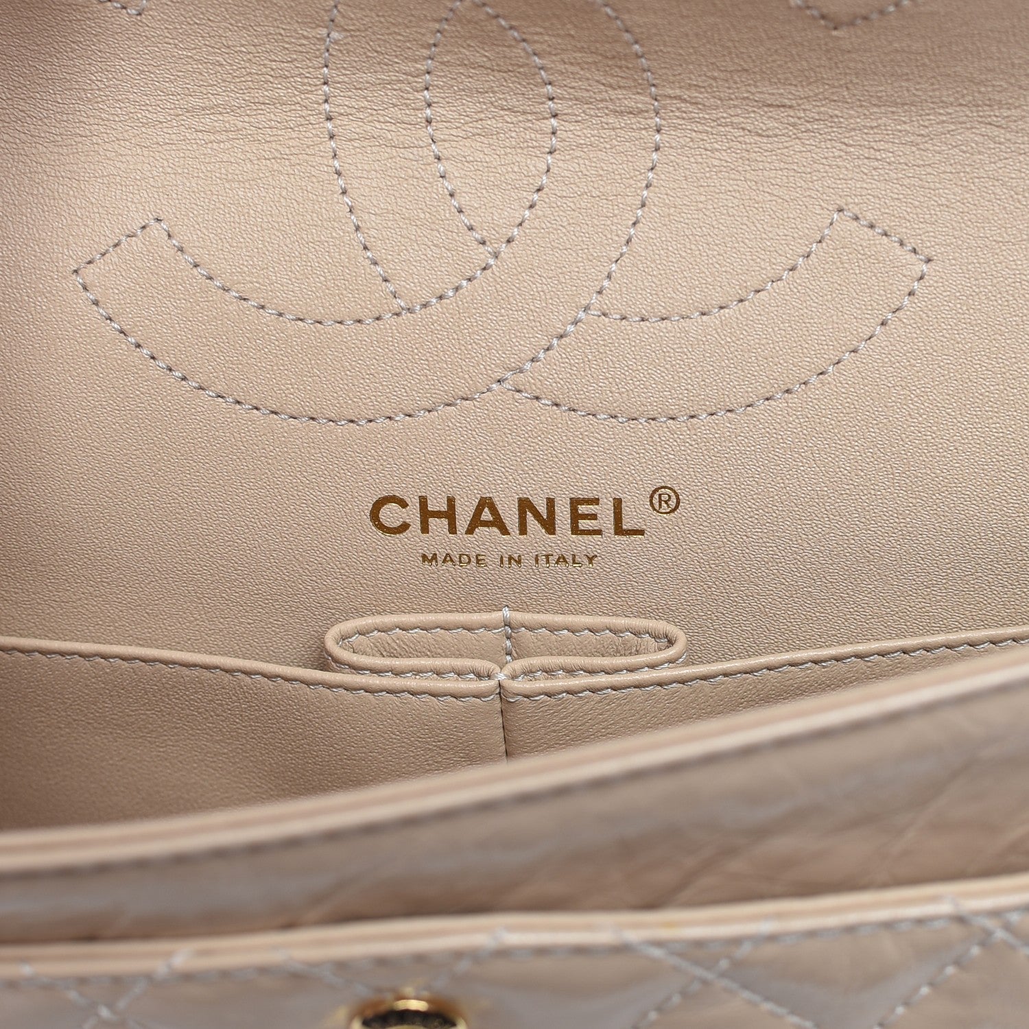 Chanel Patent Distressed Calfskin Quilted 2.55 Reissue 225 Flap Beige 7 of 10