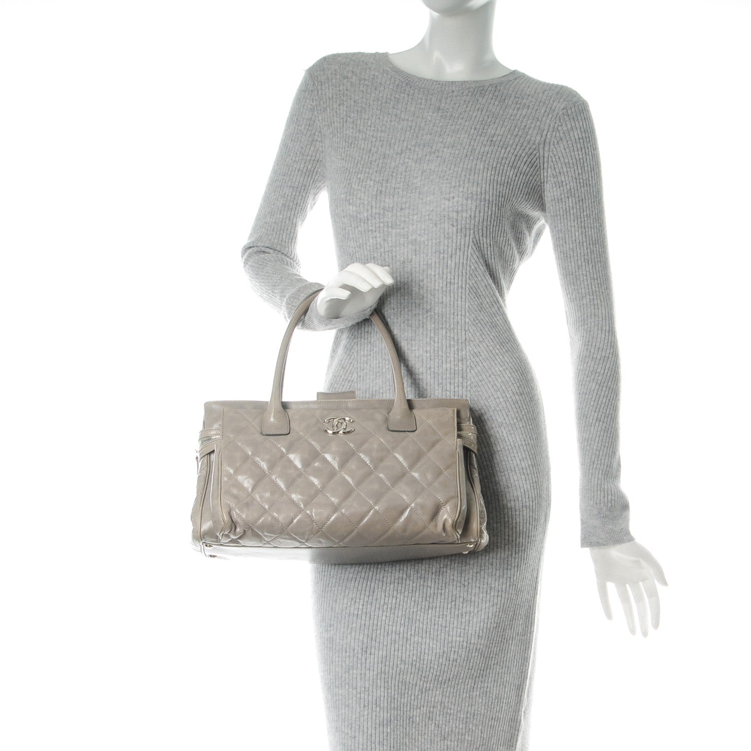Chanel Glazed Calfskin Small New Portobello Grey 2 of 9