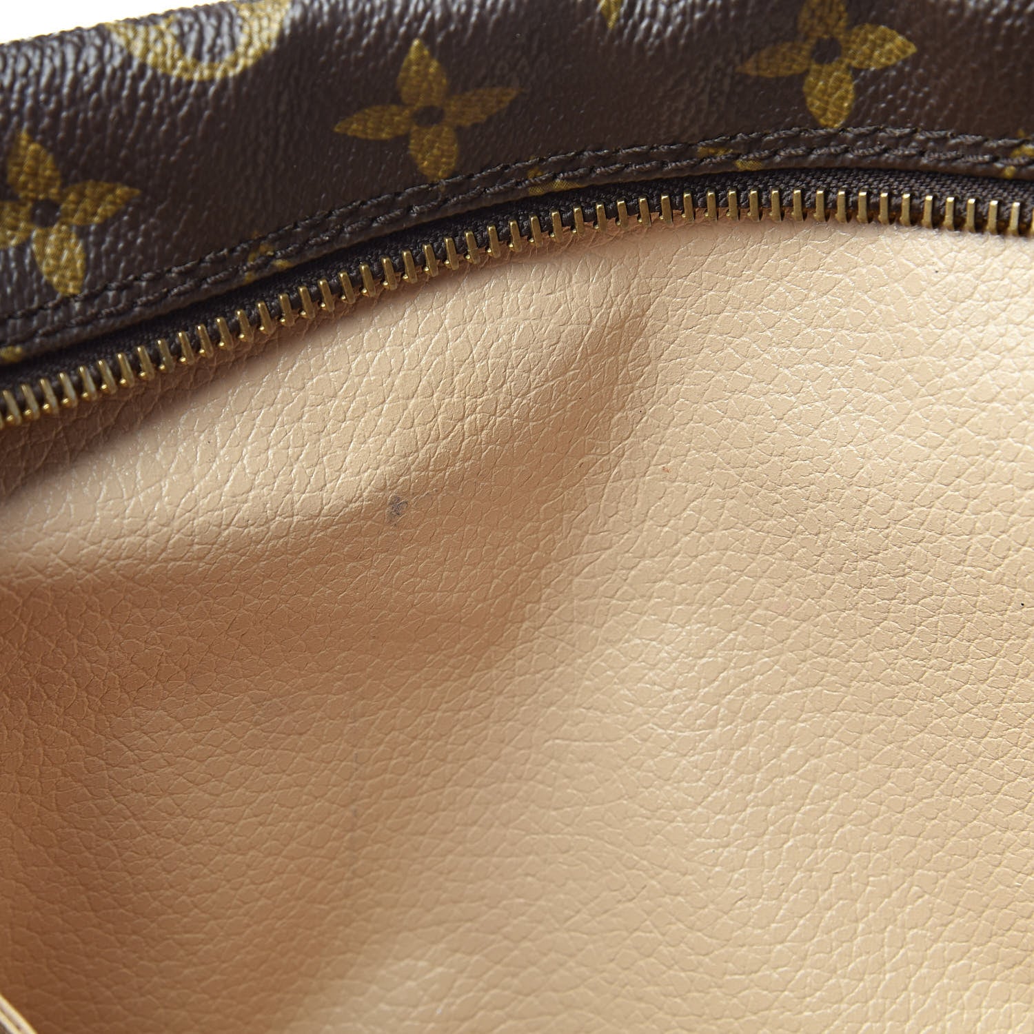 Louis Vuitton Monogram Trousse Toilette 28 8 of 11