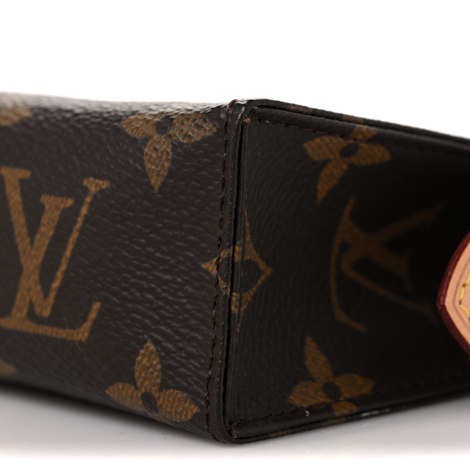 Louis Vuitton Monogram Toiletry Pouch 15 8 of 8