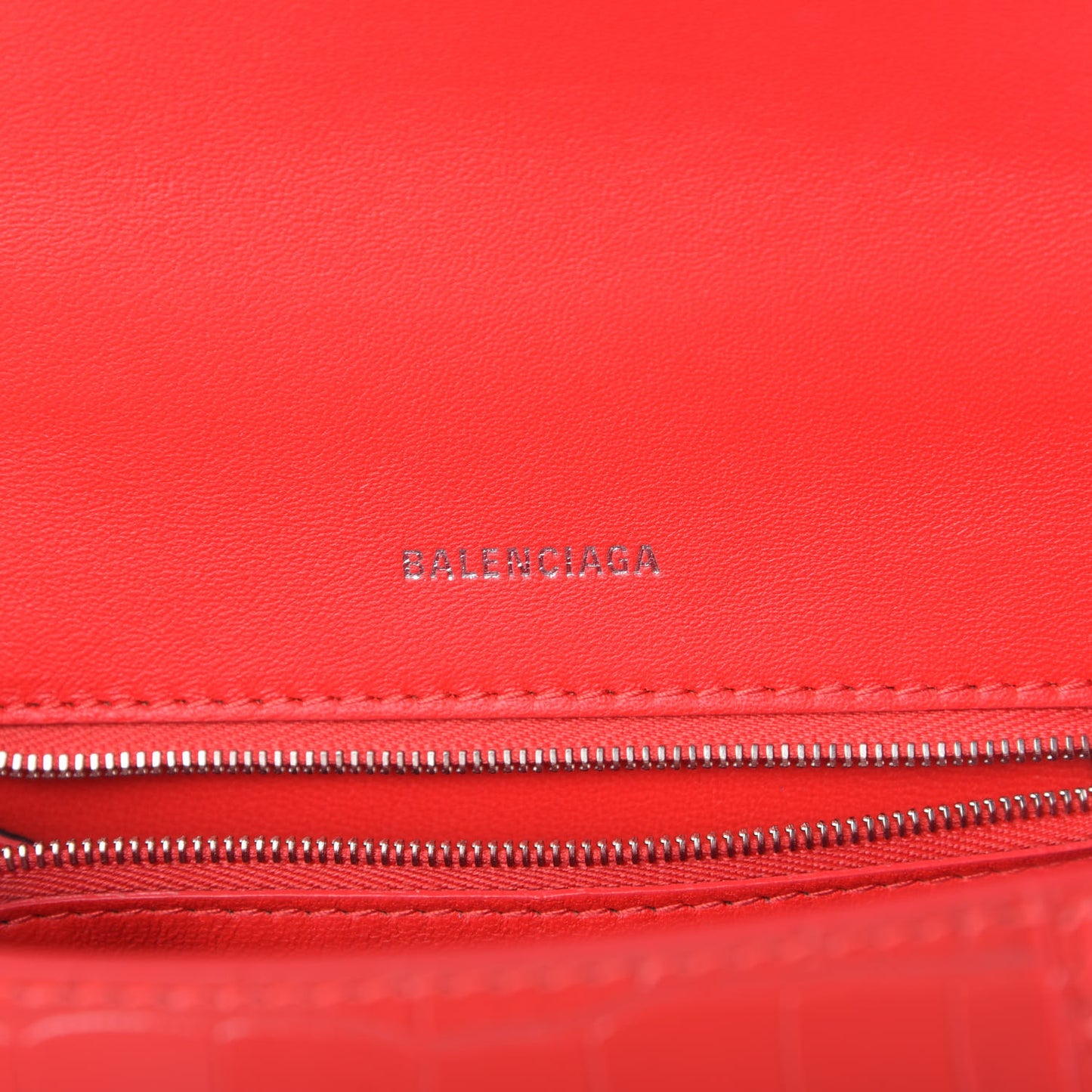 Shiny Calfskin Tonal B Crocodile Embossed Small Hourglass Top Handle Bag Bright Red