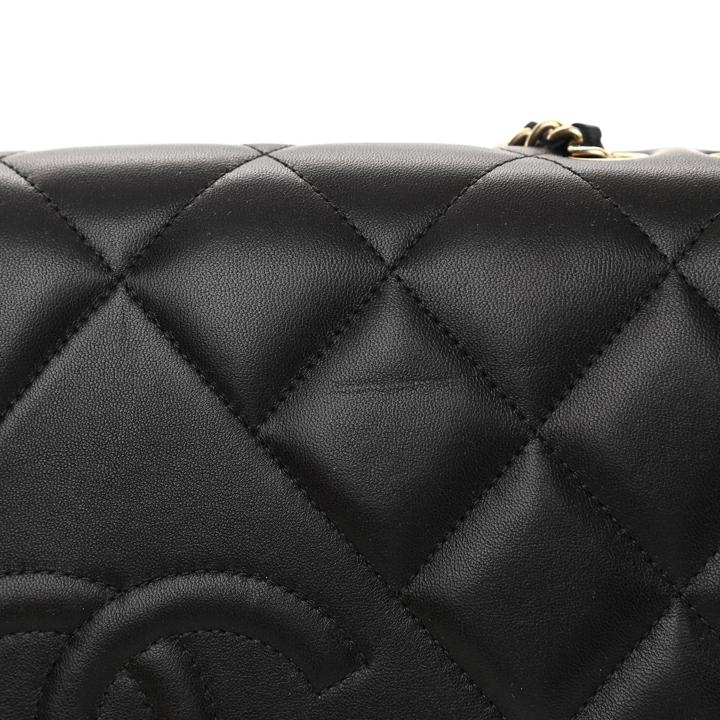 Lambskin Quilted Medium Diamond CC Flap Black