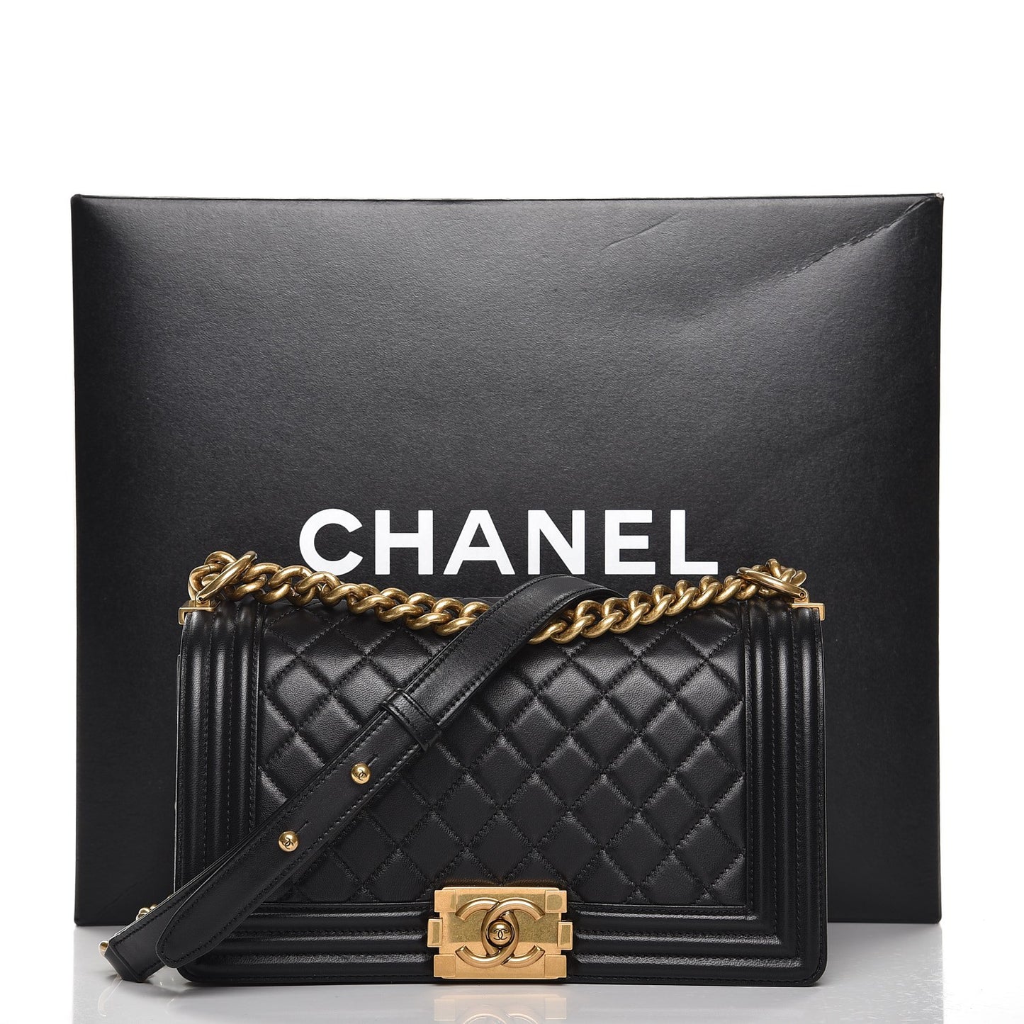 Lambskin Quilted Medium Boy Flap Black