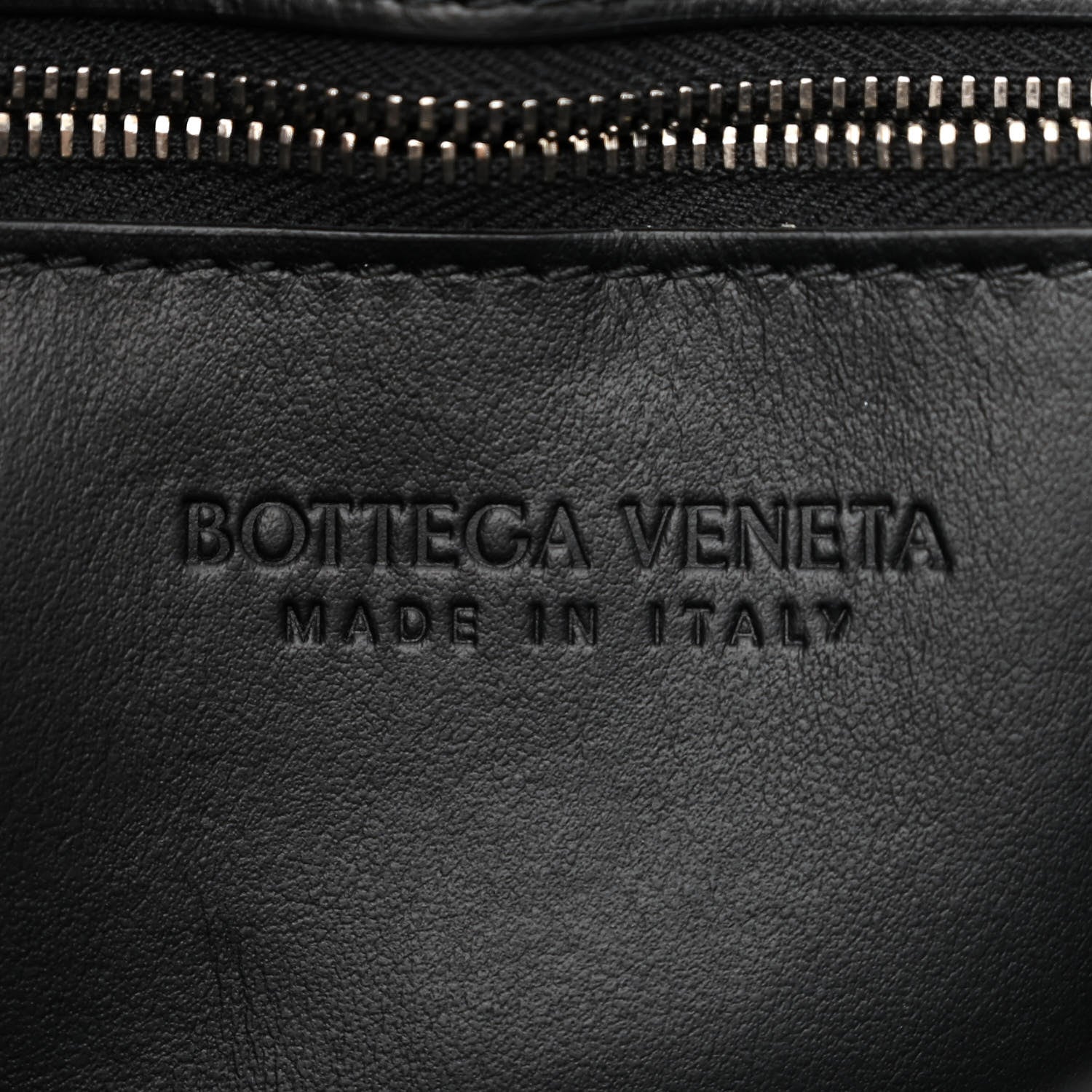 Bottega Veneta Calfskin Maxi Intreccio Cassette With Strap Bag Black 7 of 11