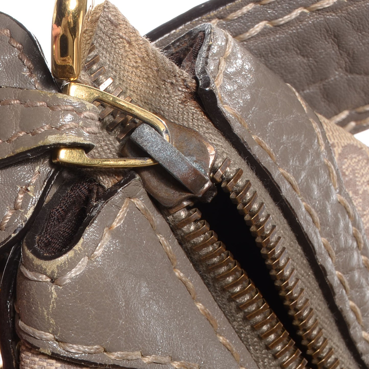 Monogram Medium Jockey Hobo