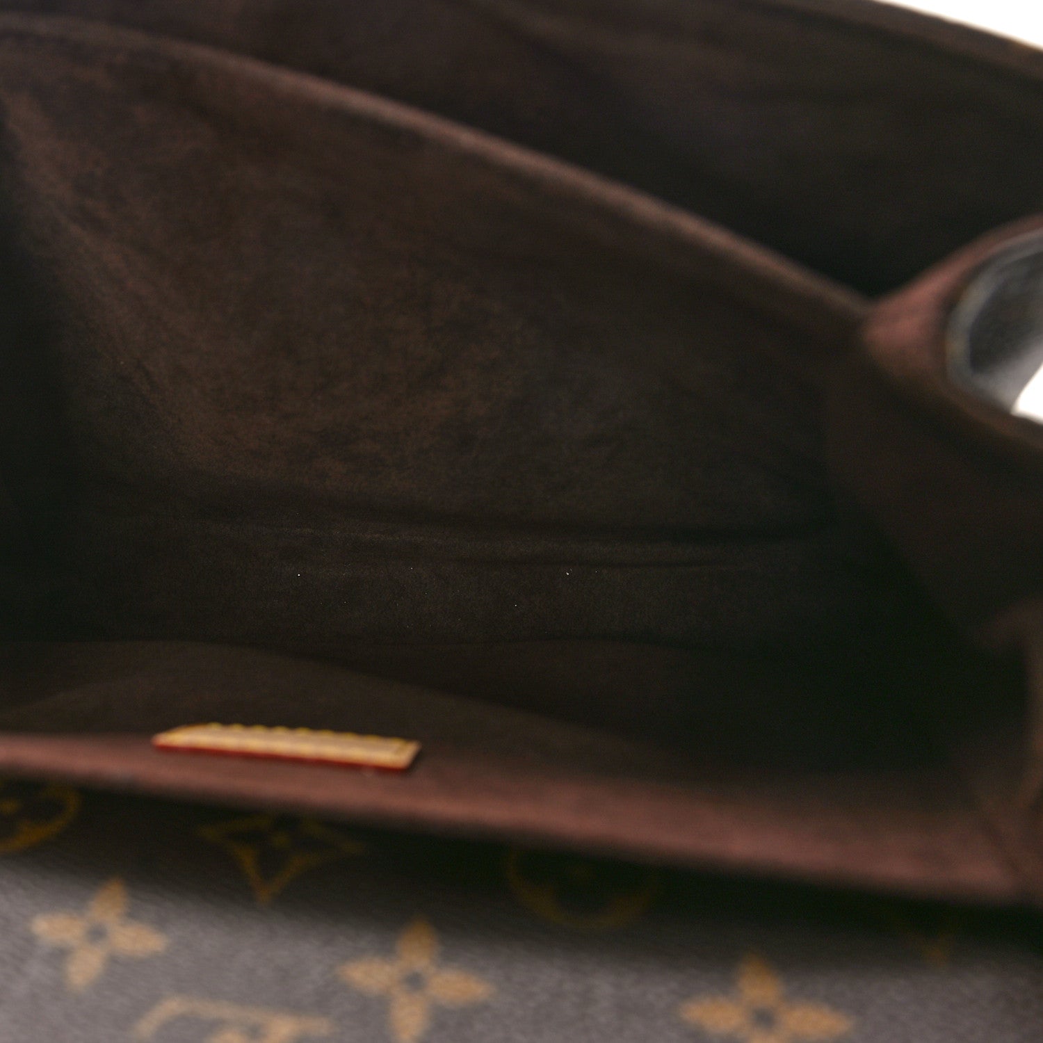 Louis Vuitton Monogram Pochette Metis 5 of 8