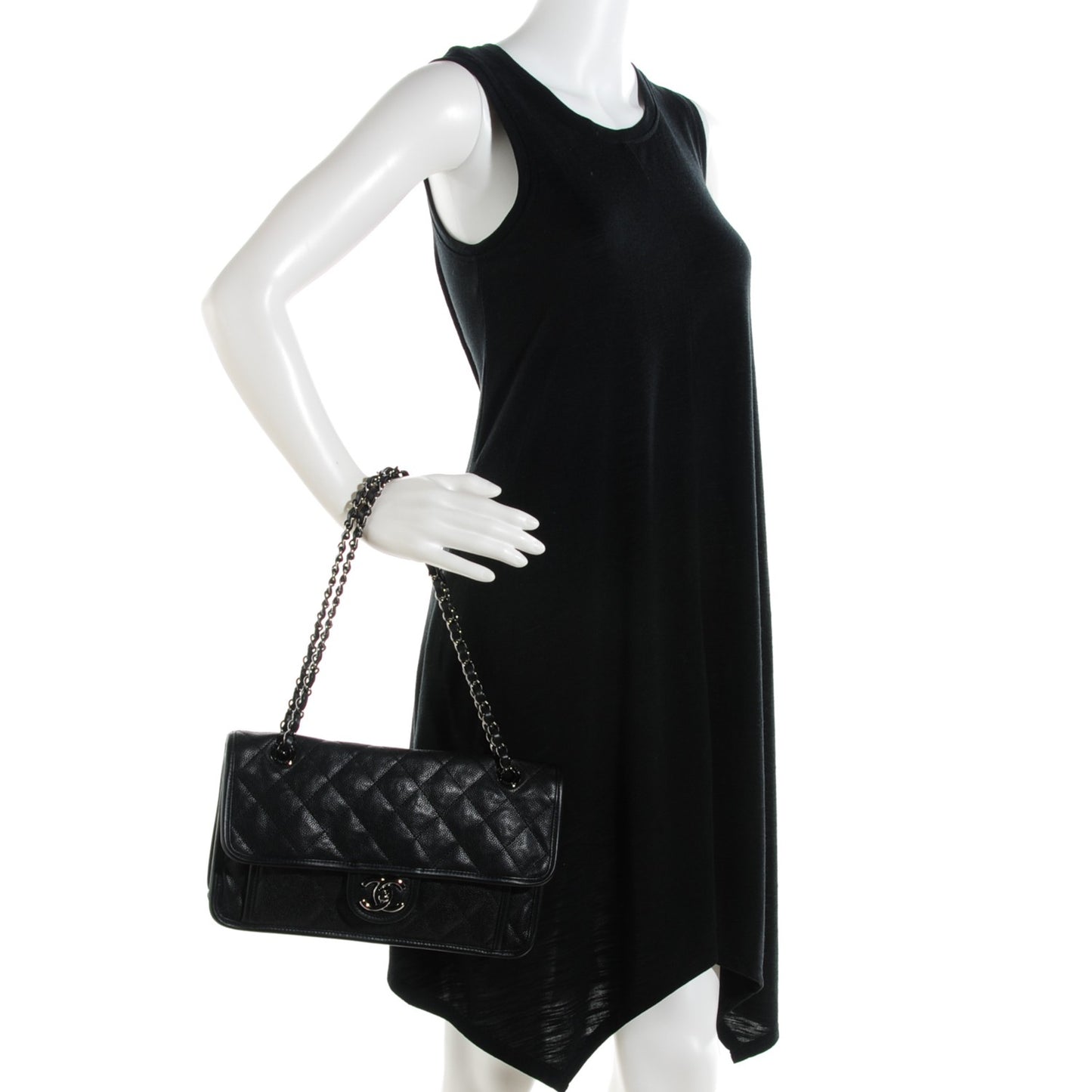 Caviar Quilted Medium French Riviera Flap Black