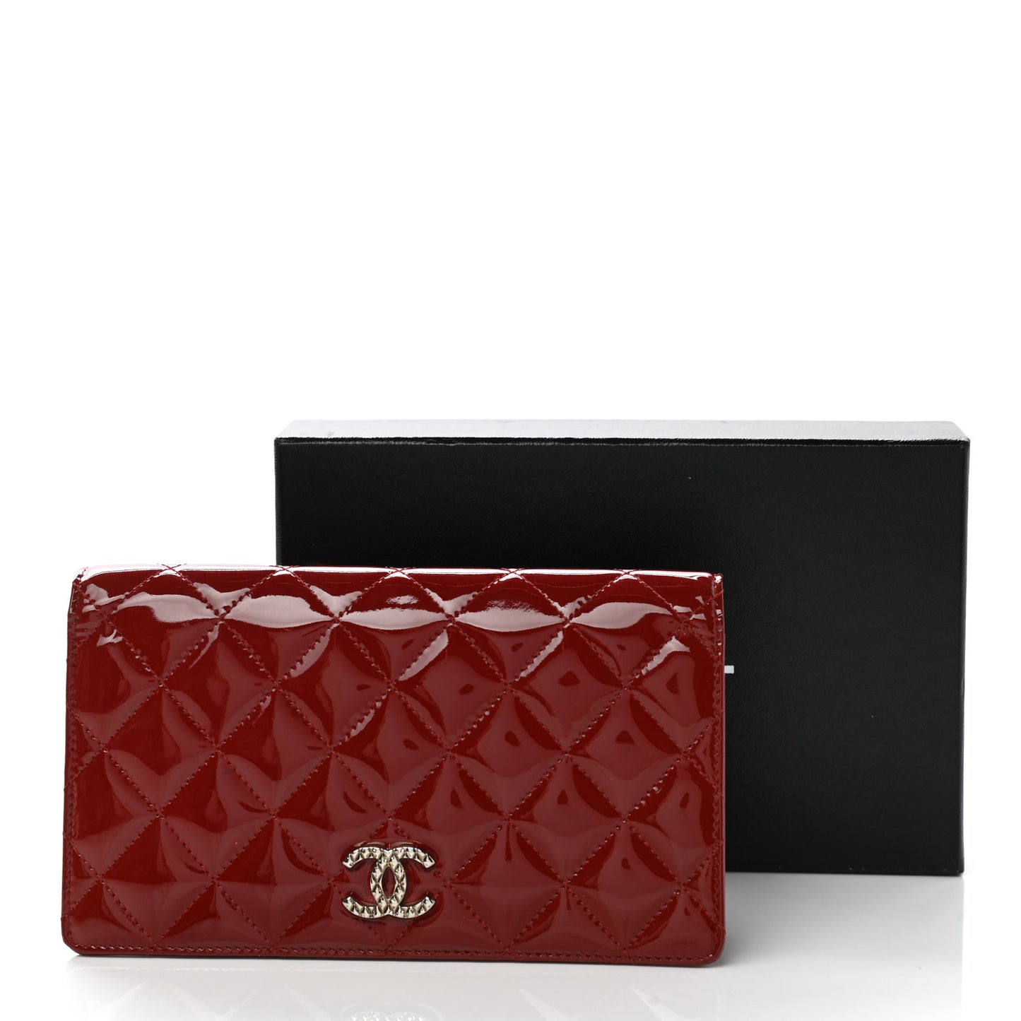 Patent Quilted Brilliant Yen Wallet Red
