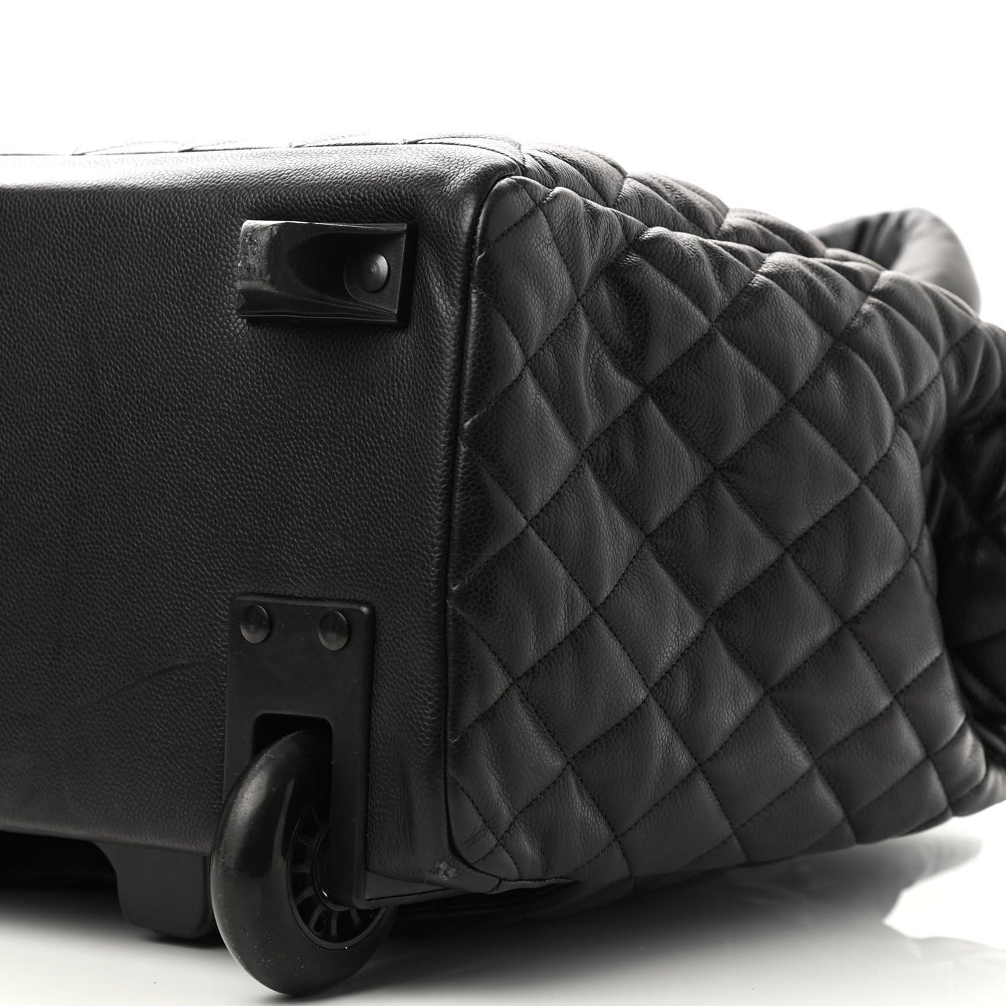 Caviar Quilted Coco Cocoon Trolley Black