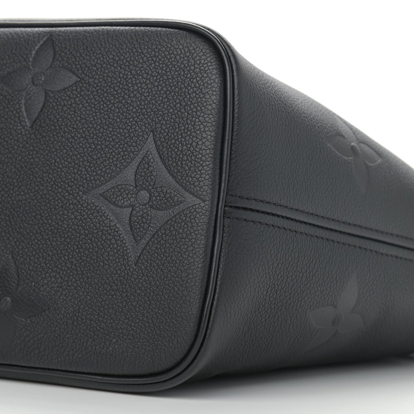 Empreinte Monogram Giant Wild At Heart Neverfull MM Black