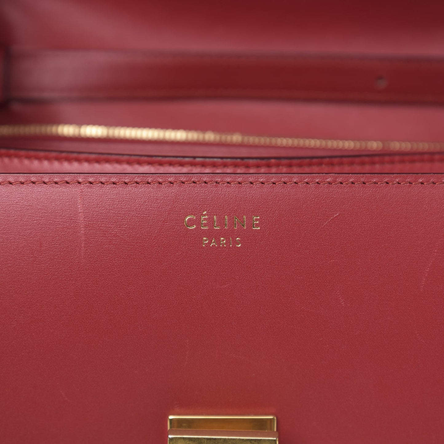 Box Calfskin Medium Classic Box Flap Bag Red