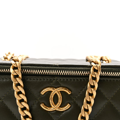 Chanel Lambskin Quilted Small Pillow Crush Vanity Case With Chain Green 8 of 10