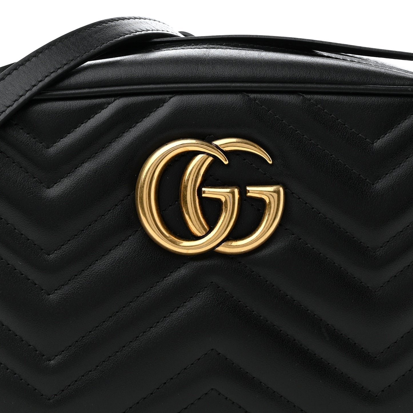 Calfskin Matelasse Small GG Marmont Chain Shoulder Bag Black