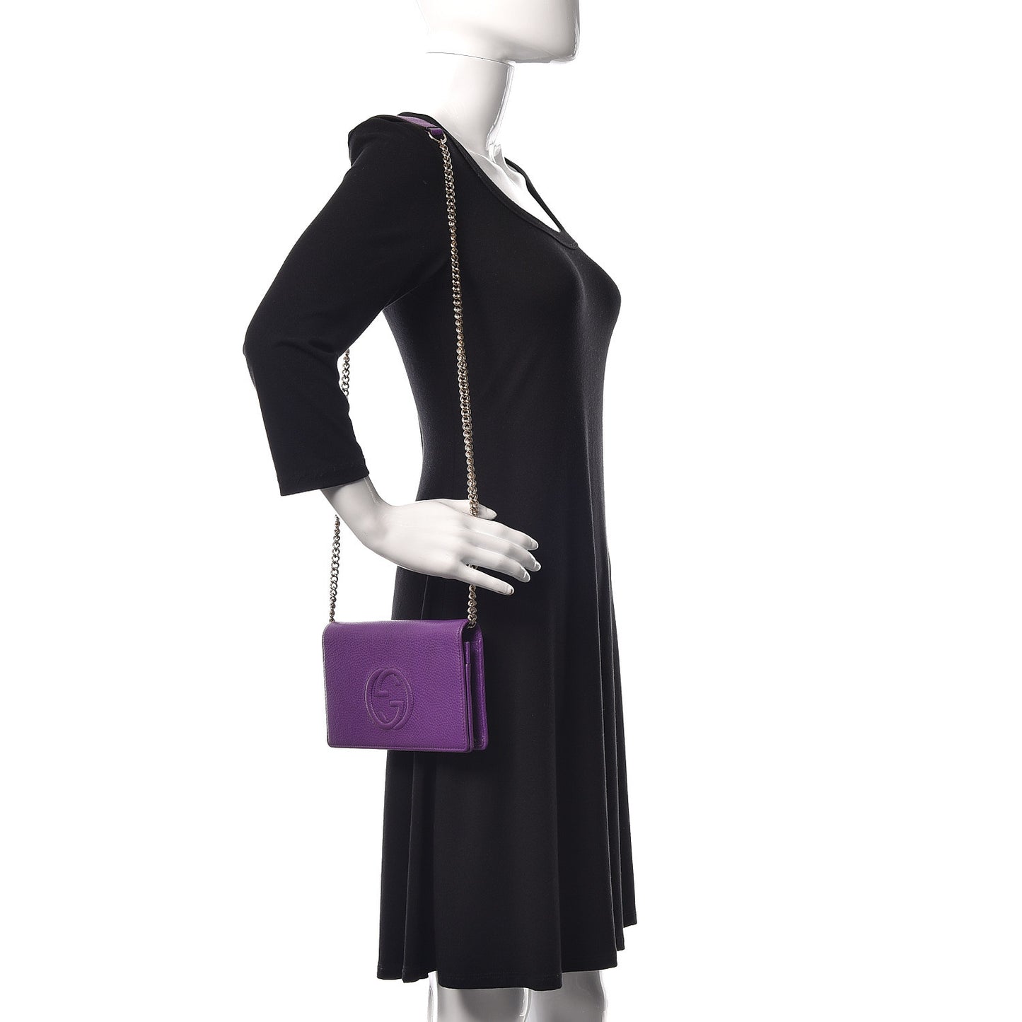 Pebbled Calfskin Soho Wallet on Chain Shine Purple