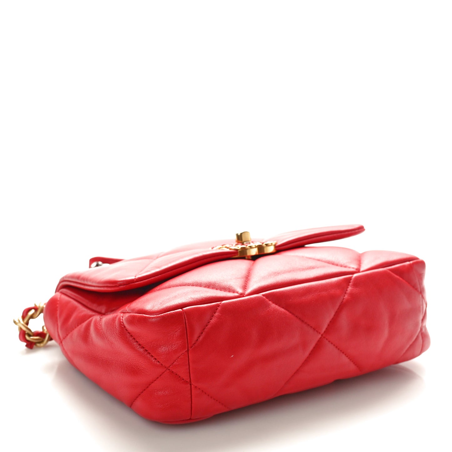 Goatskin Quilted Medium Chanel 19 Flap Red