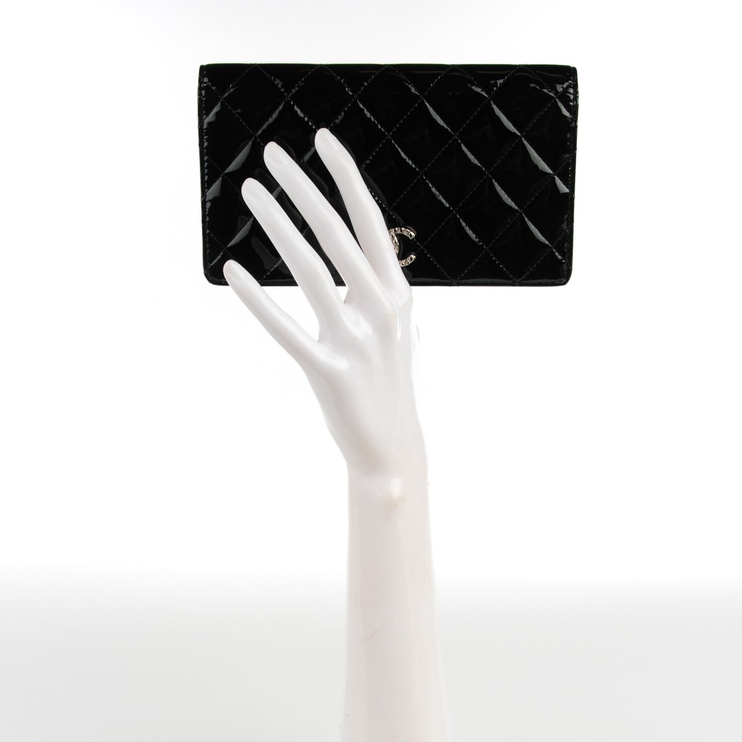 Patent Quilted Brilliant Yen Wallet Black