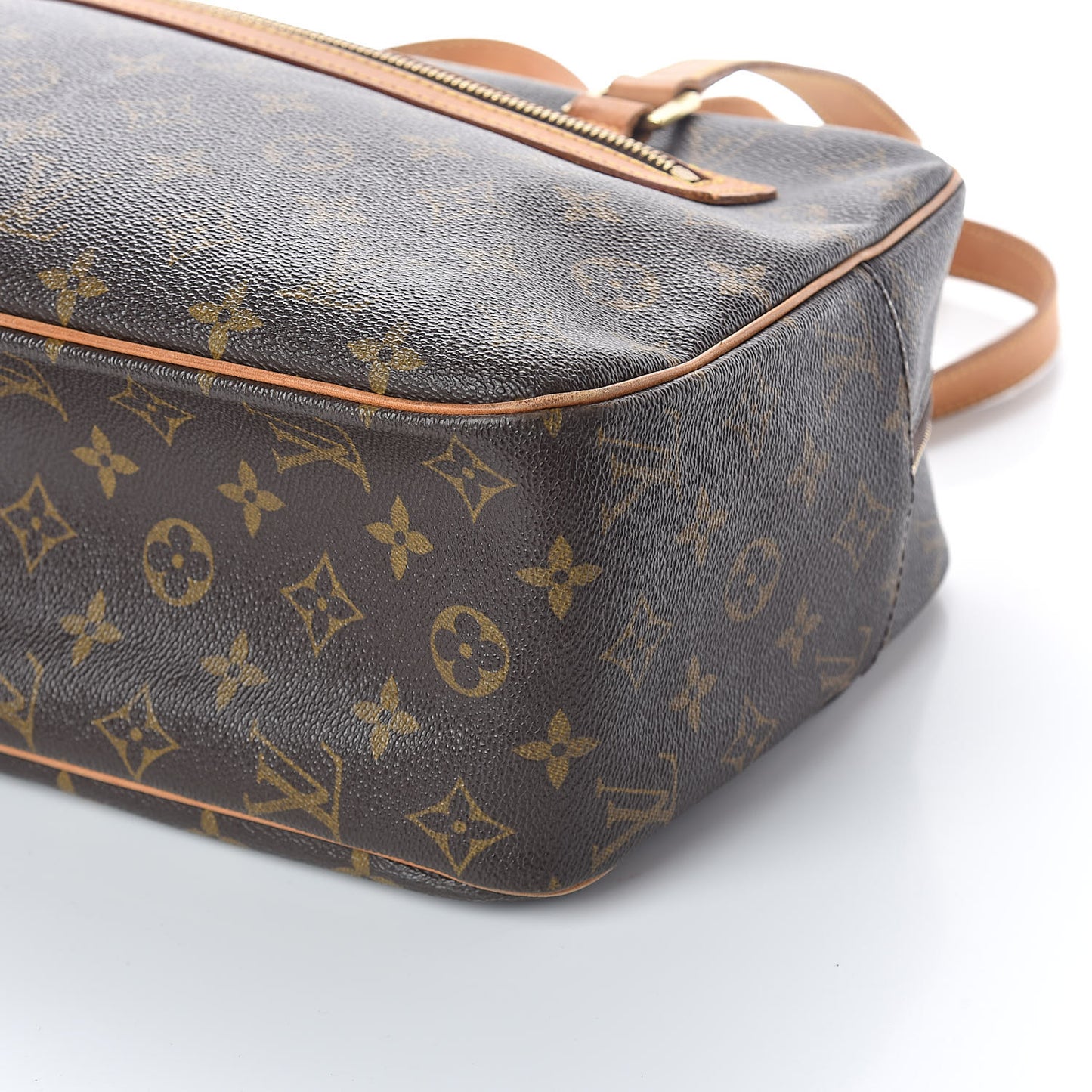 Monogram Cite GM