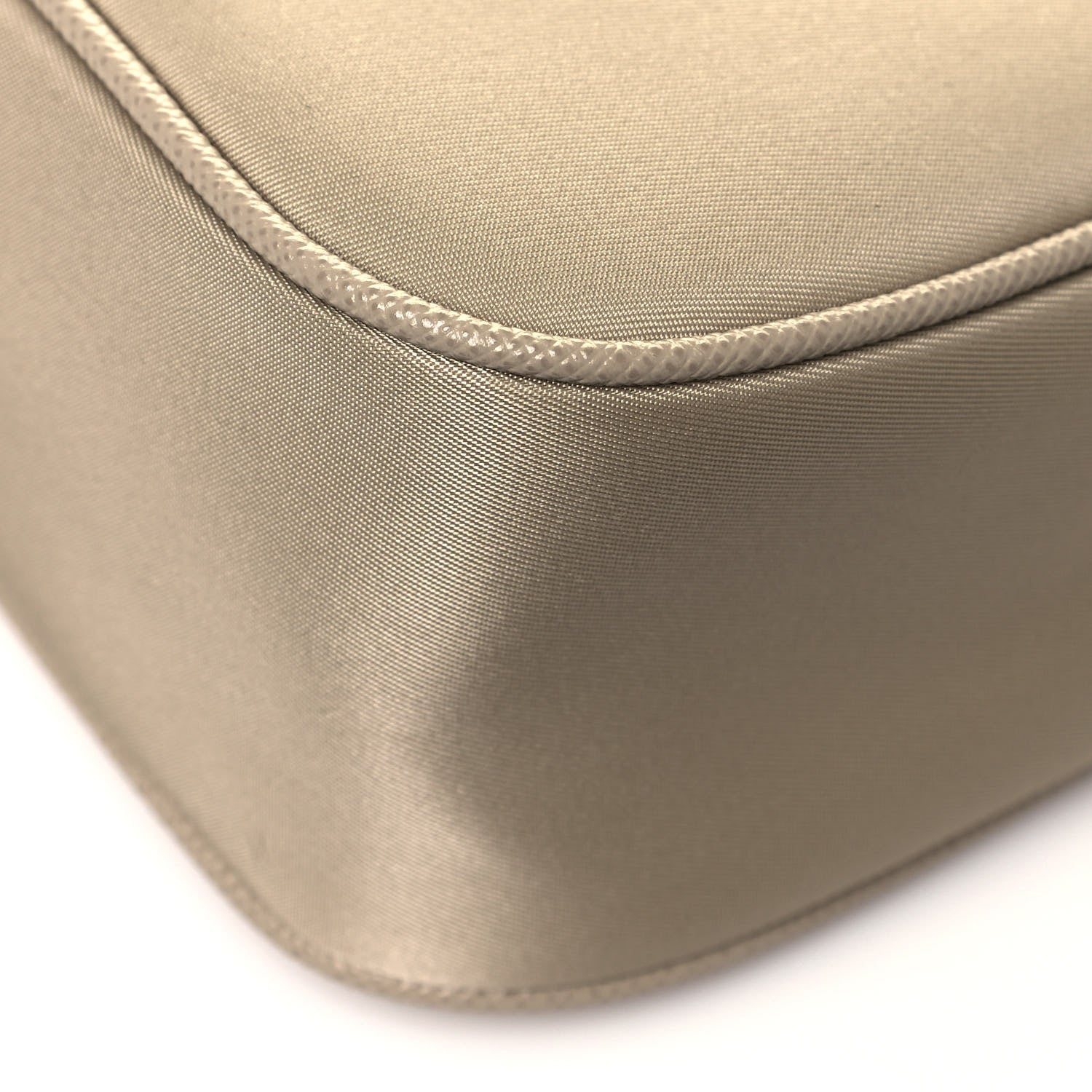 Prada Re-Nylon Saffiano Re-Edition 2005 Shoulder Bag Deserto 12 of 13
