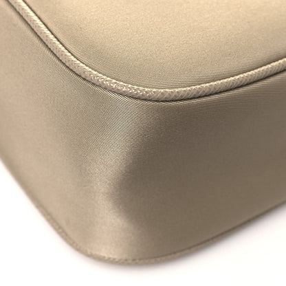 Prada Re-Nylon Saffiano Re-Edition 2005 Shoulder Bag Deserto 12 of 13