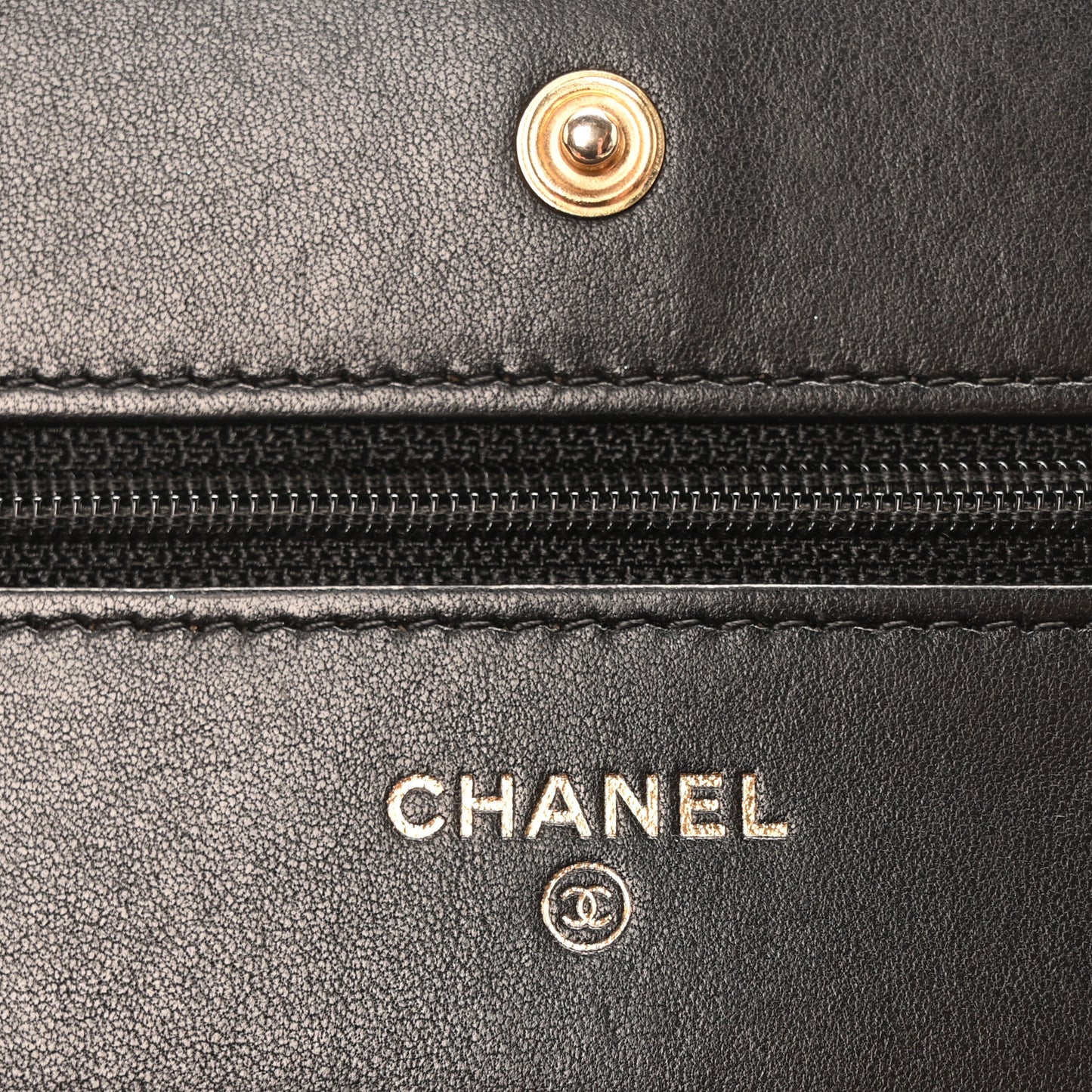 Lambskin Quilted Wallet On Chain WOC Black
