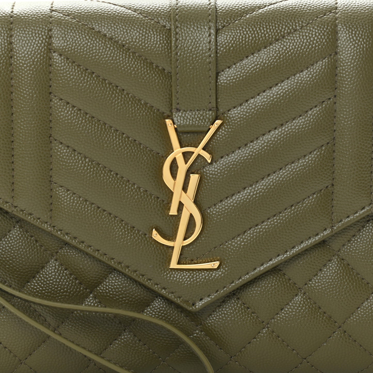 Grain De Poudre Textured Mixed Matelasse Triquilt Monogram Clutch Vert Kaki