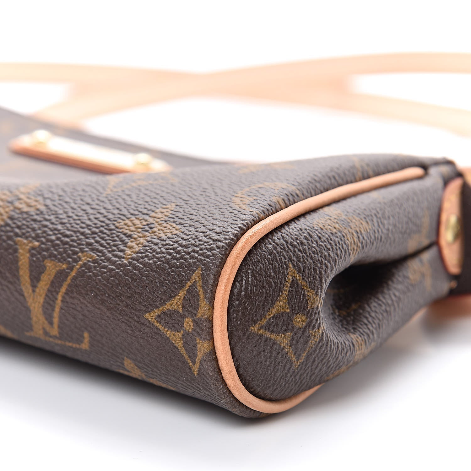 Louis Vuitton Monogram Eva Clutch 9 of 11
