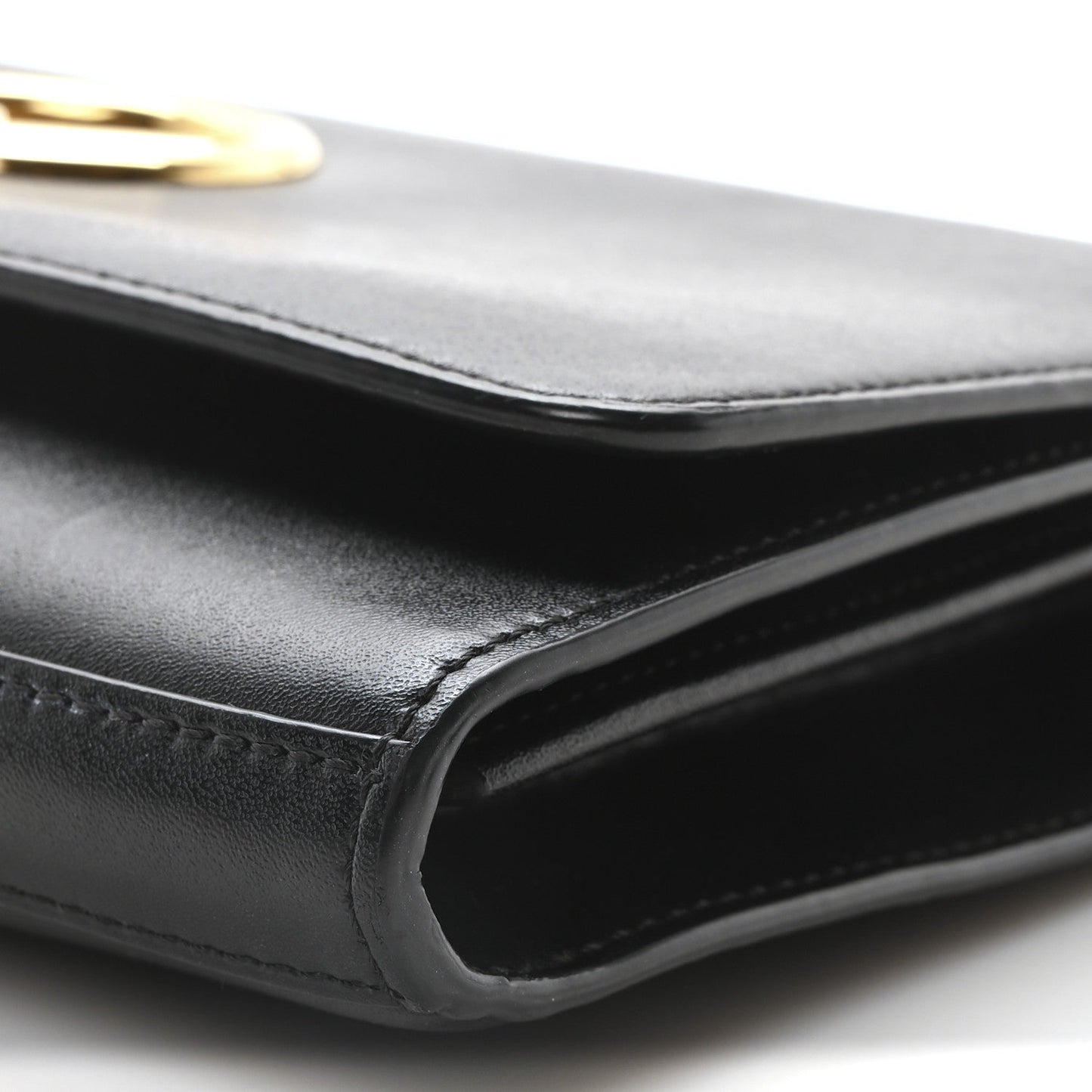 Vitello Liberty Lucido F is Fendi Wallet on Chain Black