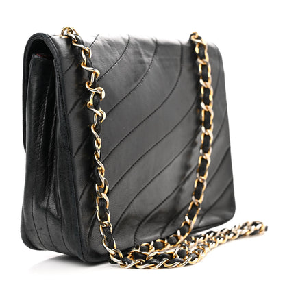 Chanel Lambskin Stitched Single Flap Black 3 of 16