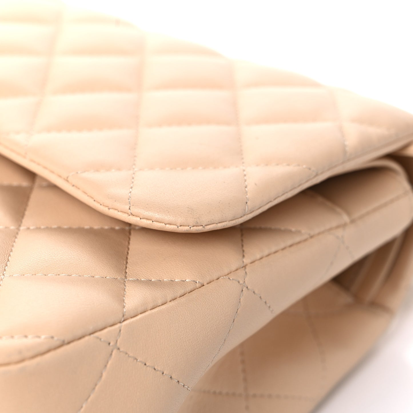 Lambskin Quilted Jumbo Double Flap Beige Clair
