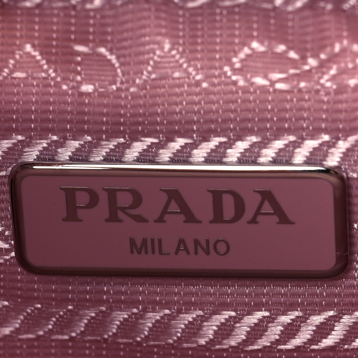 Prada Nylon Re-Edition 2005 Shoulder Bag Alabastro 6 of 15