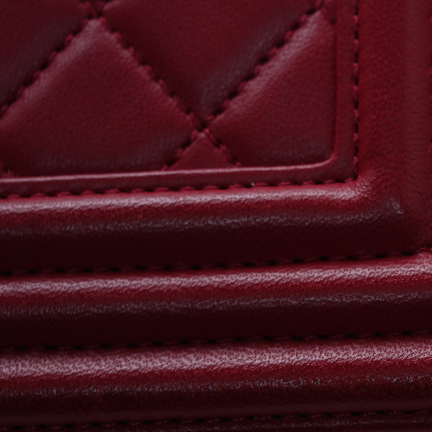 Lambskin Quilted Medium Boy Flap Red