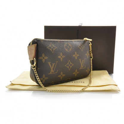 Louis Vuitton Monogram Mini Pochette Accessories 3 of 9