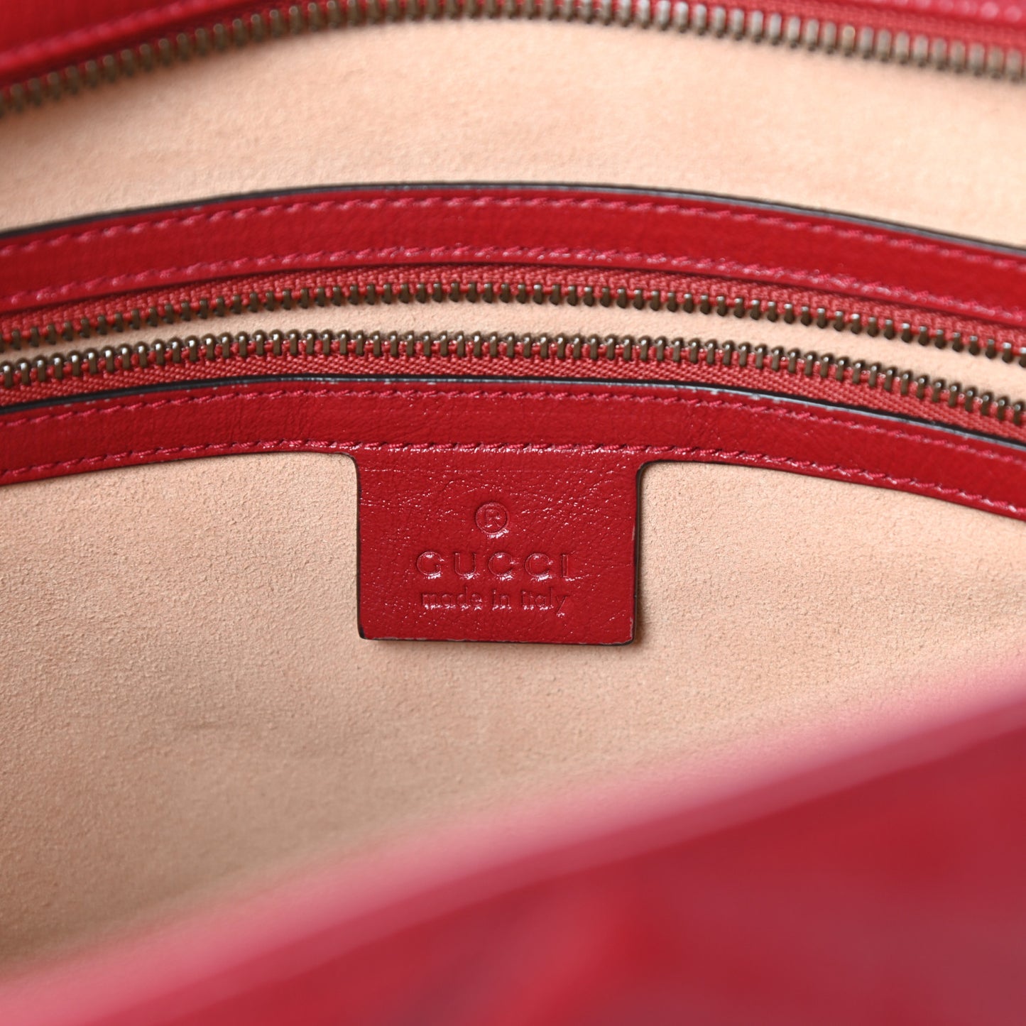 Azalea Calfskin Matelasse Medium GG Marmont Slim Tote Romantic Cerise