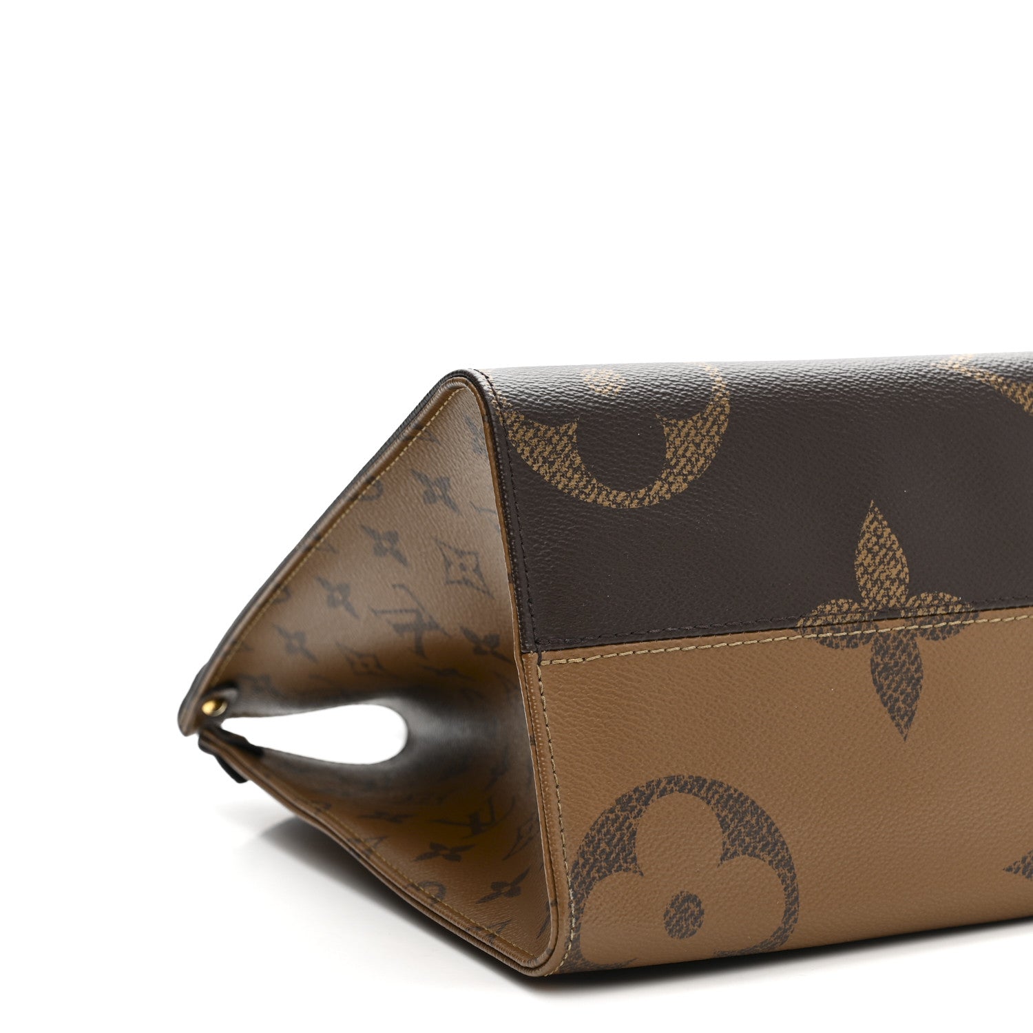 Louis Vuitton Reverse Monogram Giant Onthego MM 8 of 9