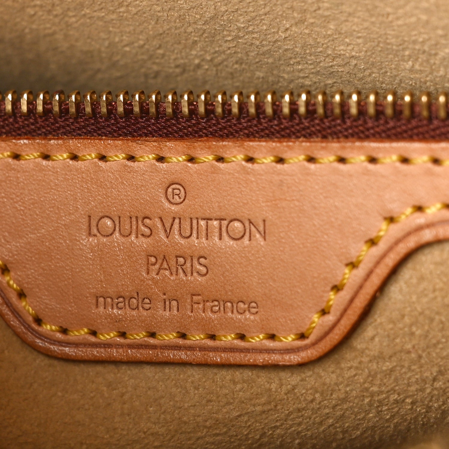 Louis Vuitton Monogram Looping MM 7 of 9