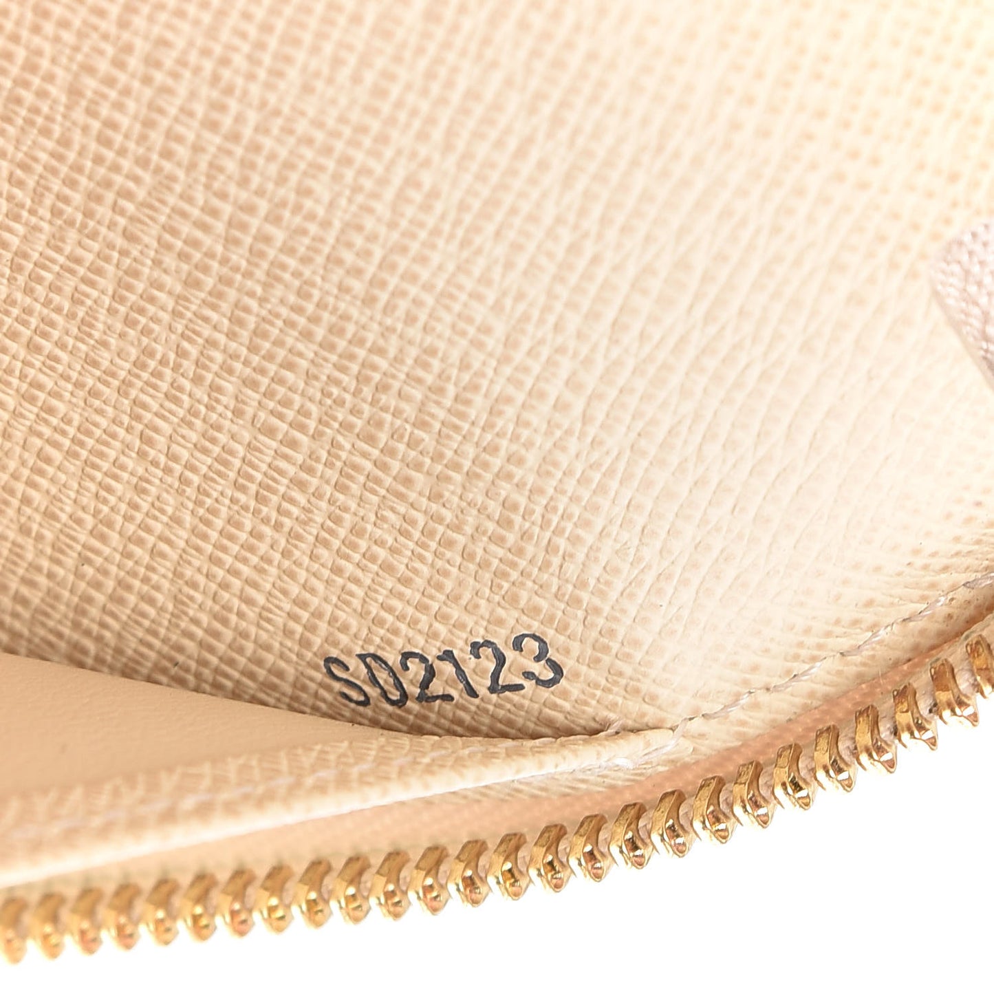 Damier Azur Zippy Organizer Wallet