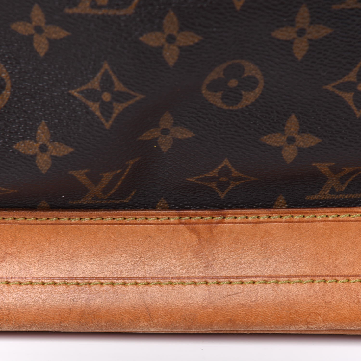 Louis Vuitton Monogram Noe 22 of 33