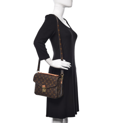 Louis Vuitton Monogram Pochette Metis 2 of 12