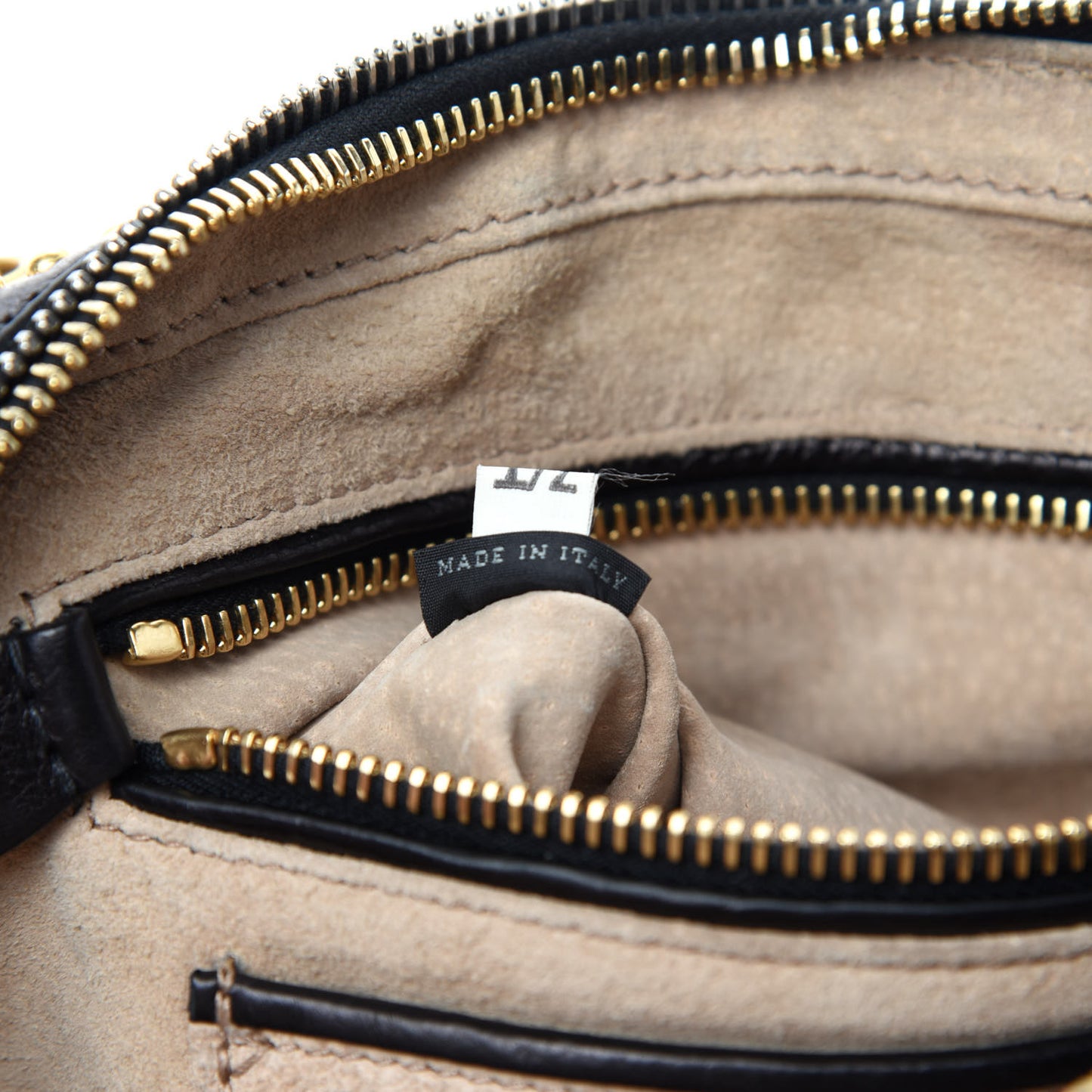 Glace Calf Studded Pushlock Chain Shoulder Bag Black