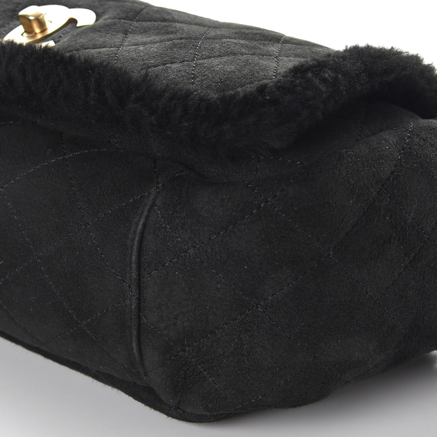 Shearling Suede Quilted Fur Flap Black