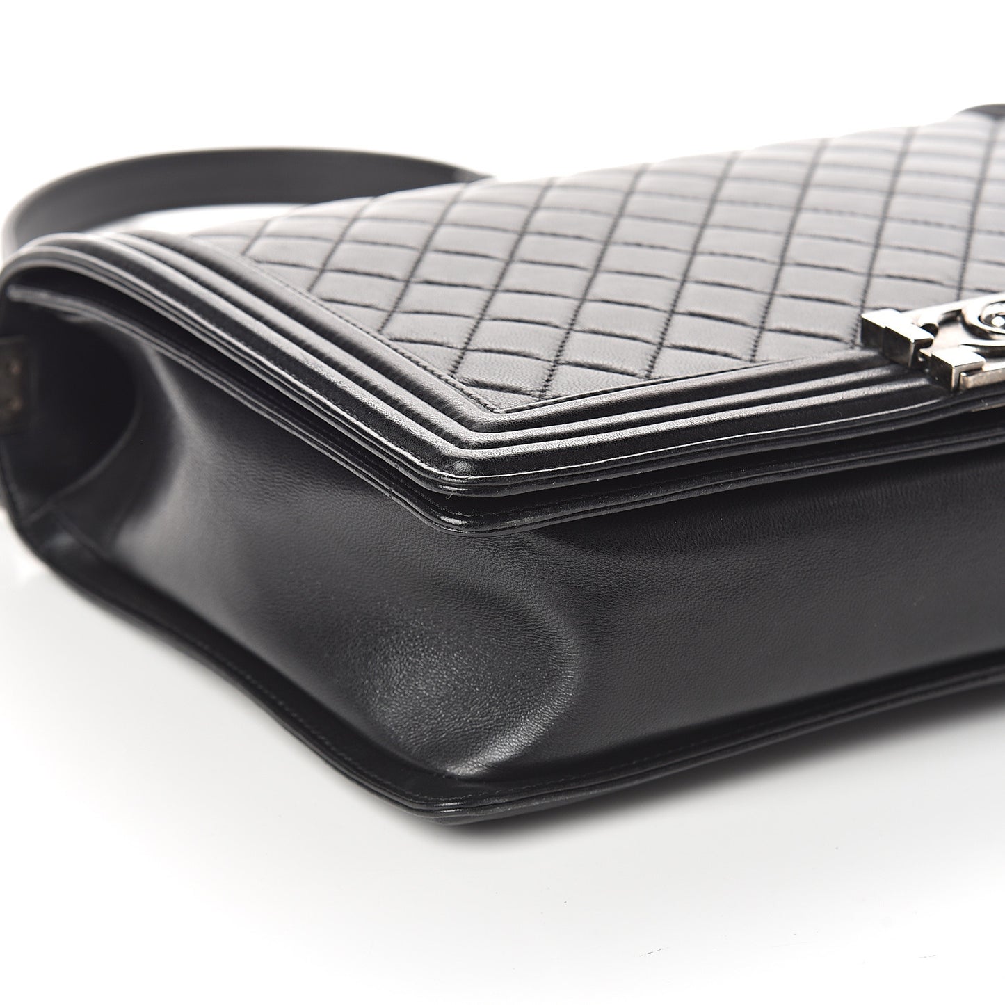 Lambskin Quilted Large Boy Flap Black