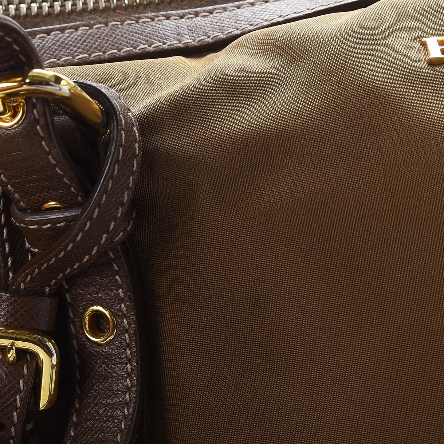 Tessuto Nylon Saffiano Tote Corinto