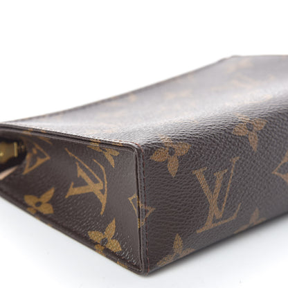 Louis Vuitton Monogram Toiletry Pouch 15 5 of 9